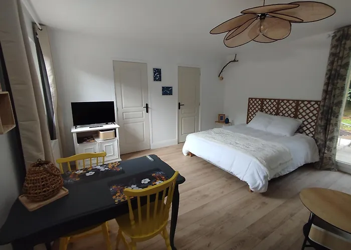 Vallée De La Course Couette-café Parenty